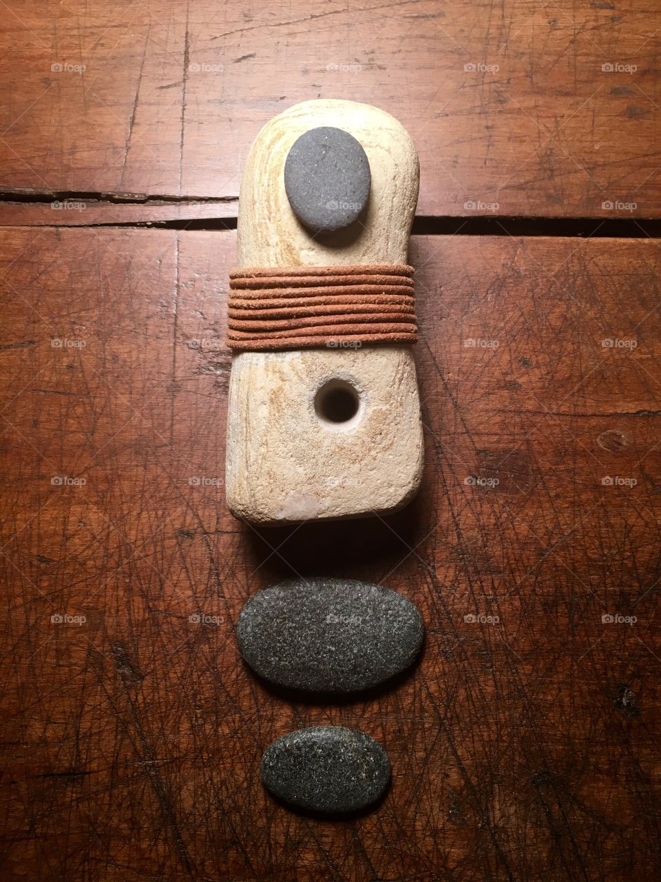 Dark stones with leather bound sandstone.