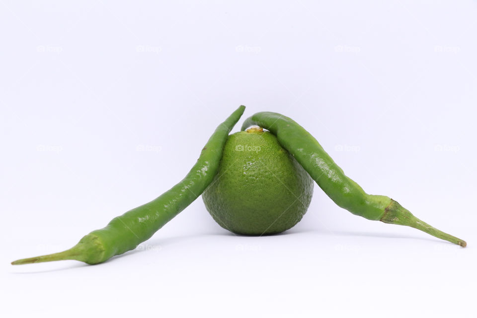 Philippine lime And pepper.