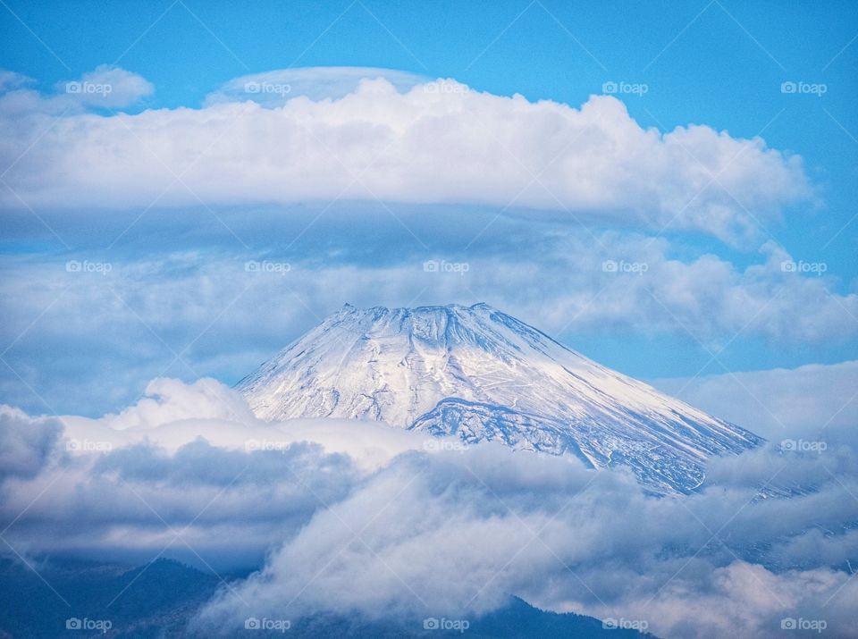 Beautiful scene of Fuji mountain in Japan 