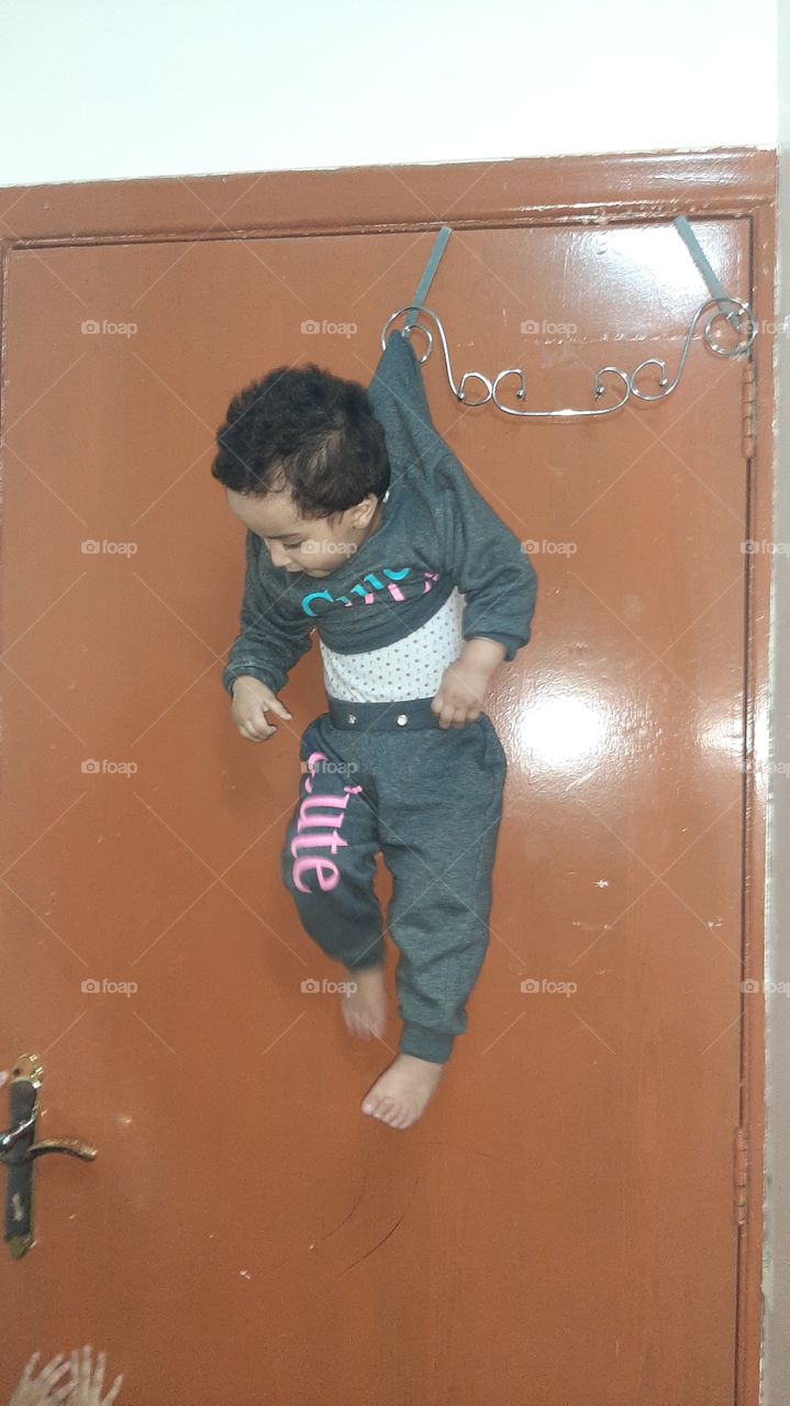 I need your support guys, I'm very, very poor, poor