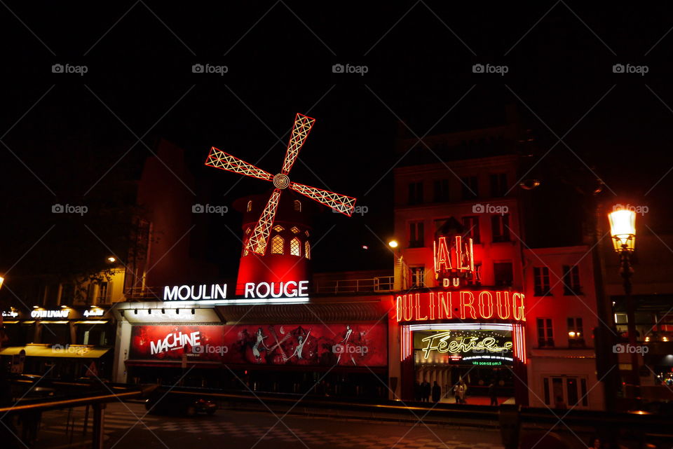 moulin rouge paris