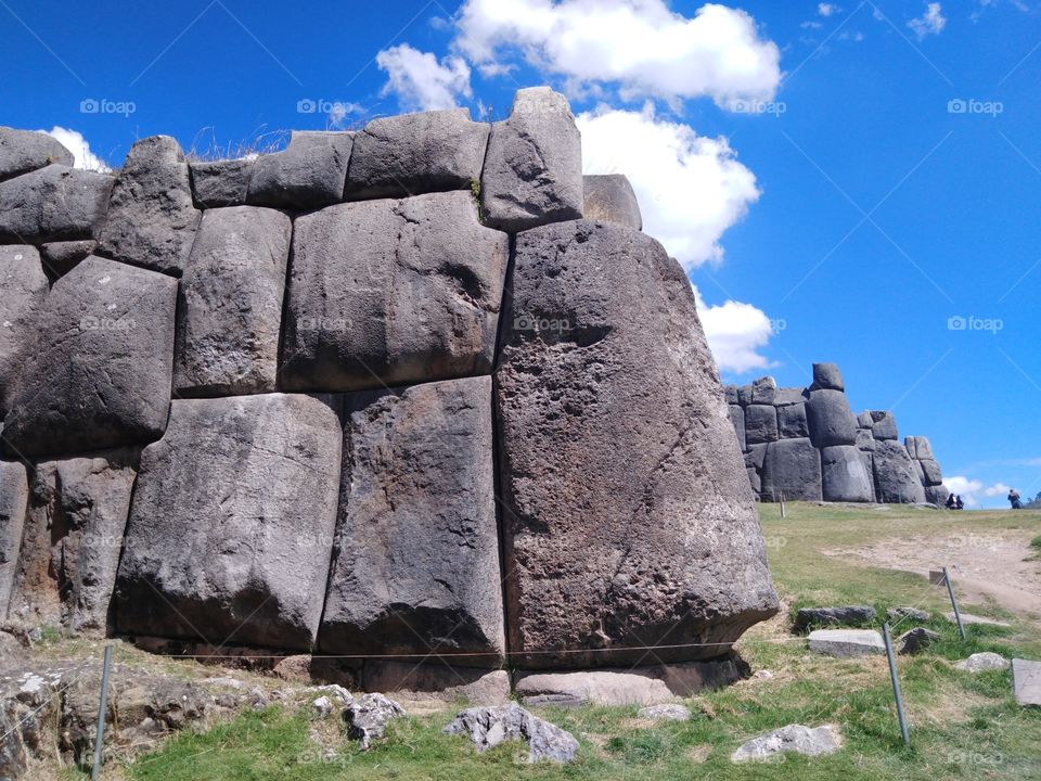 Piedras talladas x los incas