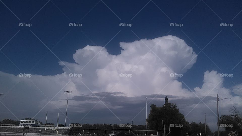 puffy. this puffy cloud produced 3 tornados