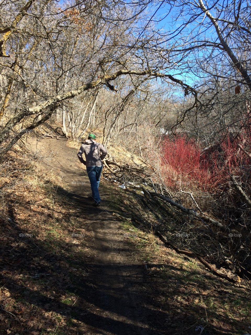 Hiking to Ghost Falls