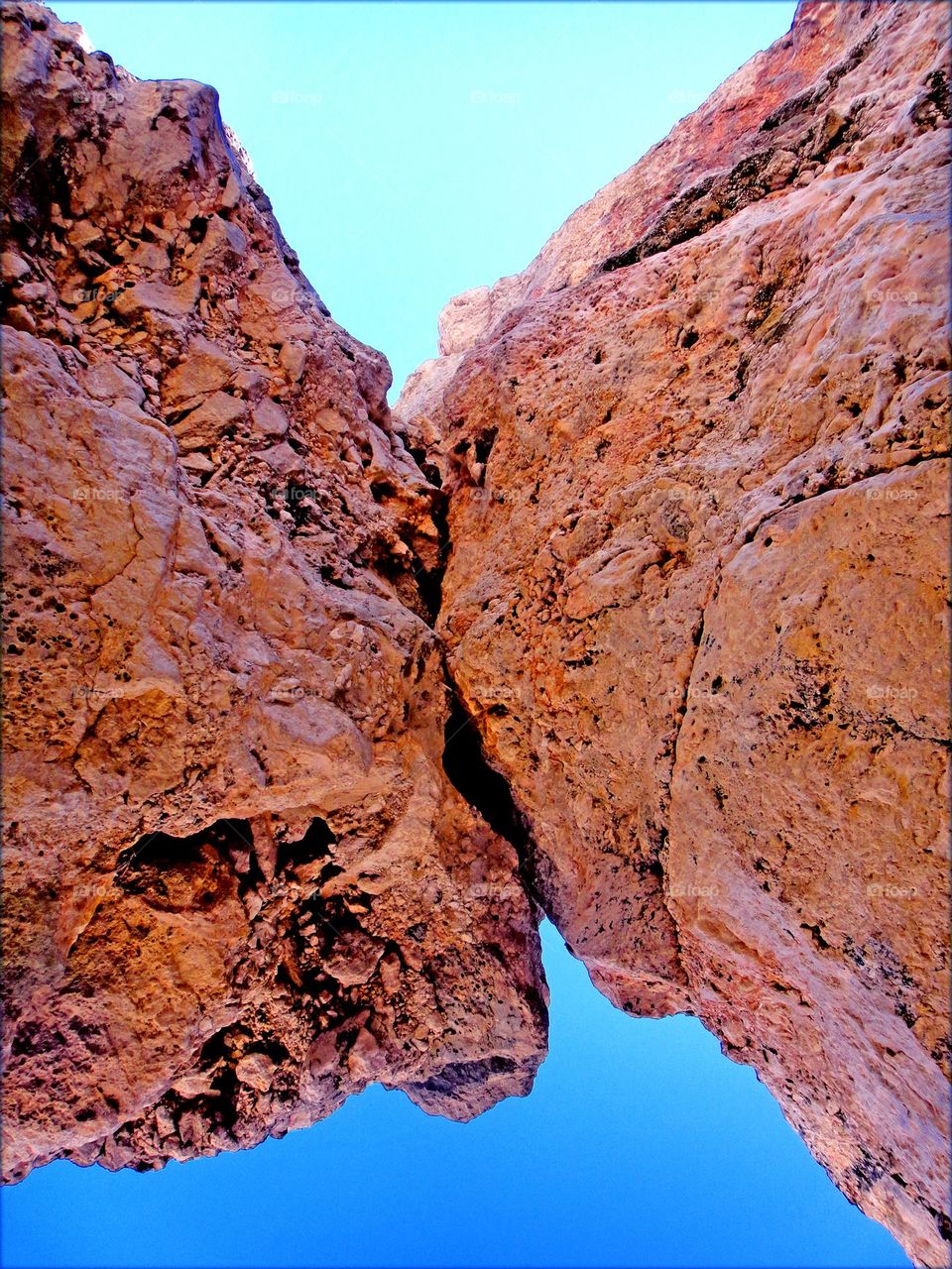 Two rocks face to face beach colours wonderful time hustling daydreaming naturalism adventure time