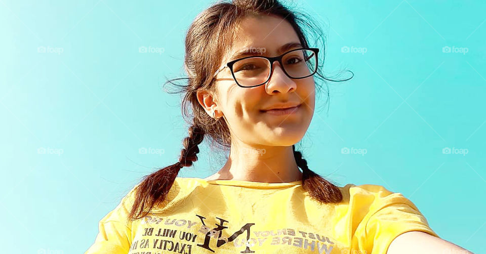 Sunshine in my mind. Today is the first day of autumn but sunny days are still with us. Happy tuesday and hello Autumn.