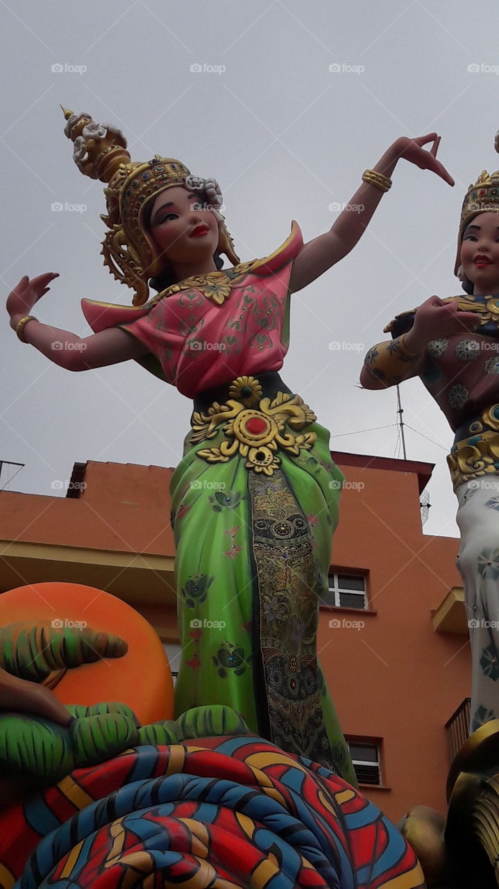 Fallas . culturas . etnias