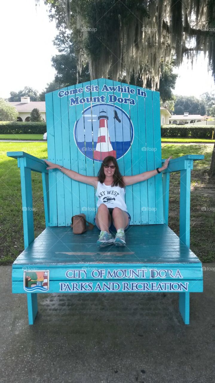 Chilling out on the big chair at Mount Dora Florida