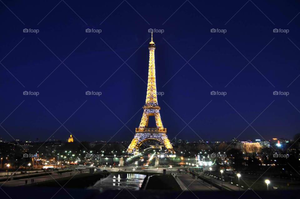 eiffel tower paris france paris eiffel tower at night by micheled312