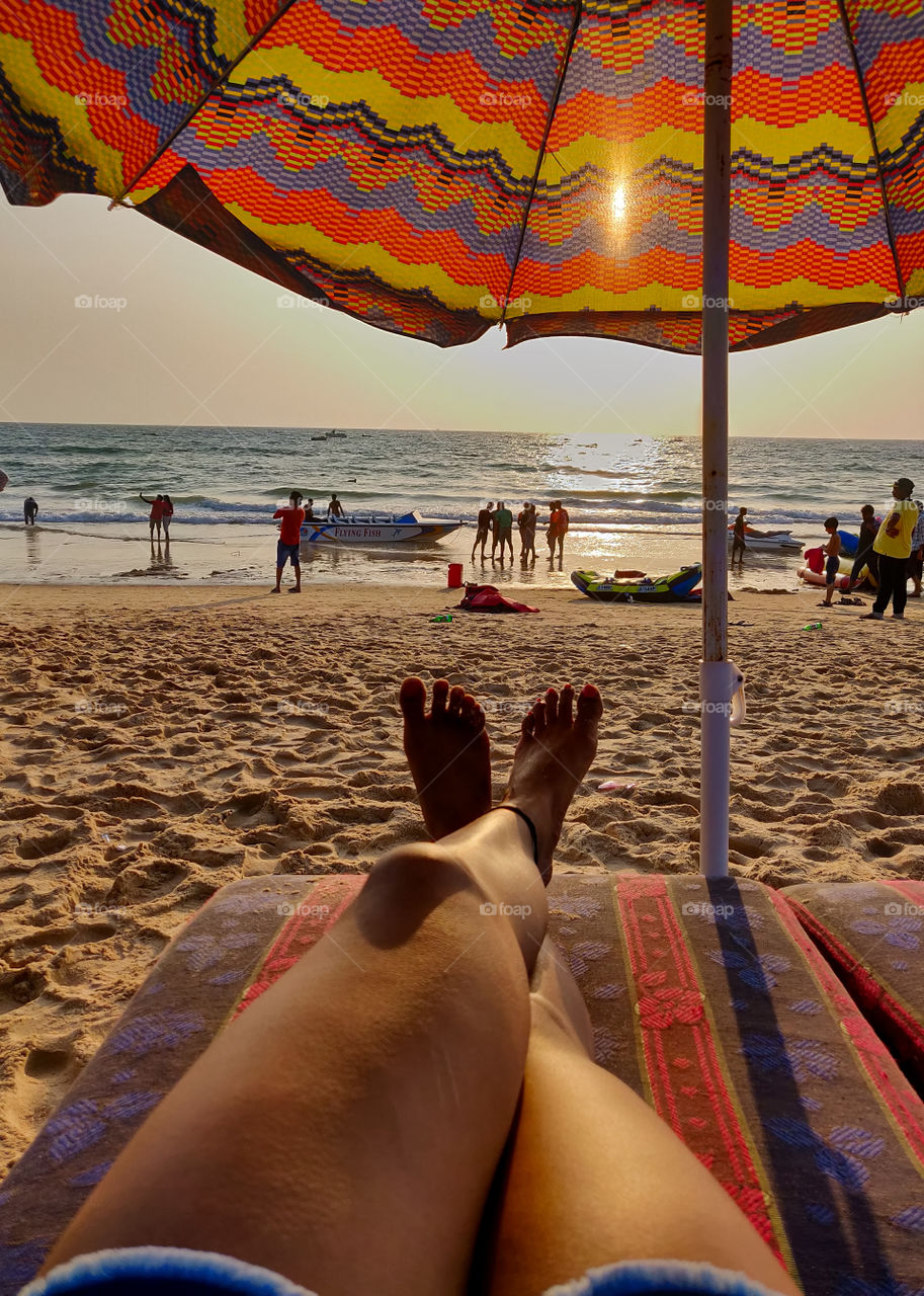when in Goa make sure to visit Candolim and spend a relaxing hour by watching people on the beach during the golden hours