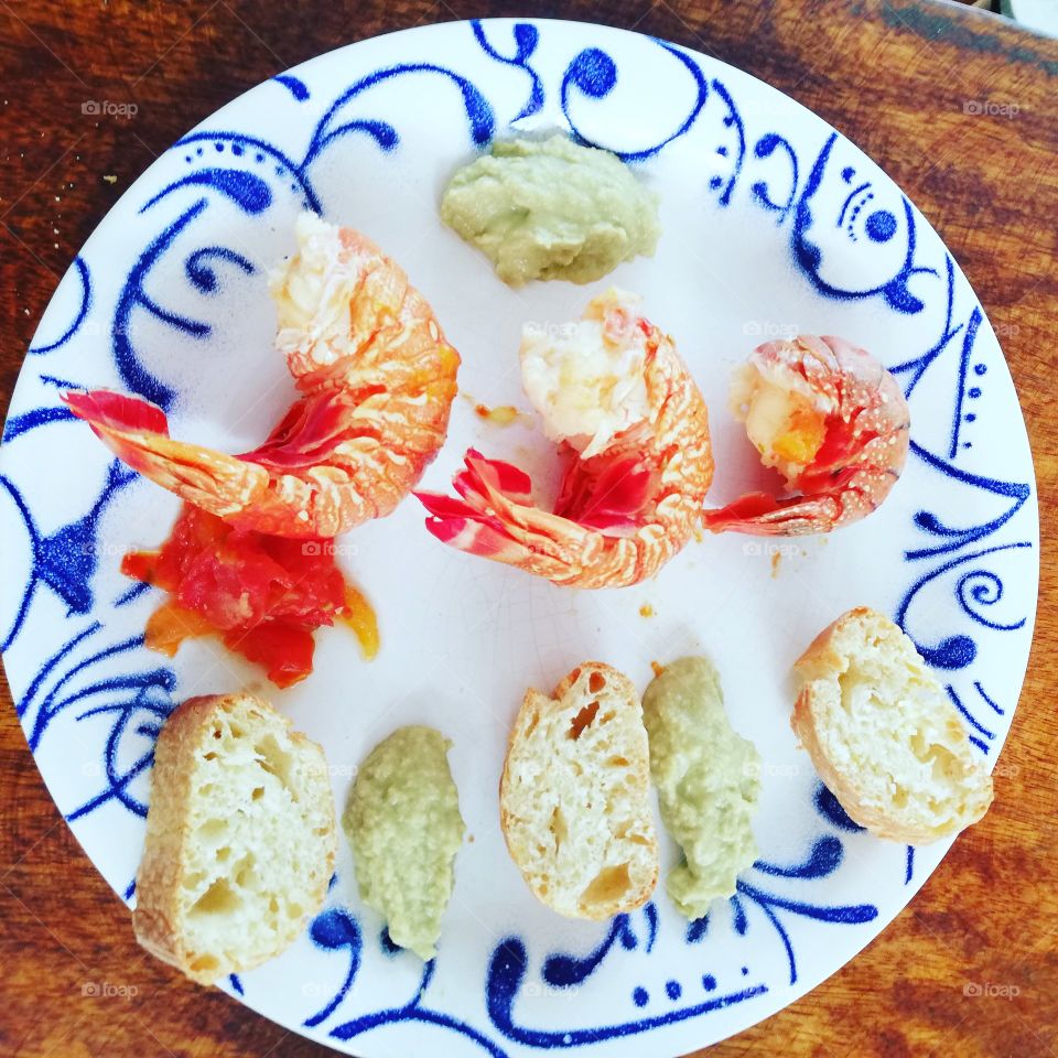 lobster with peas hummus