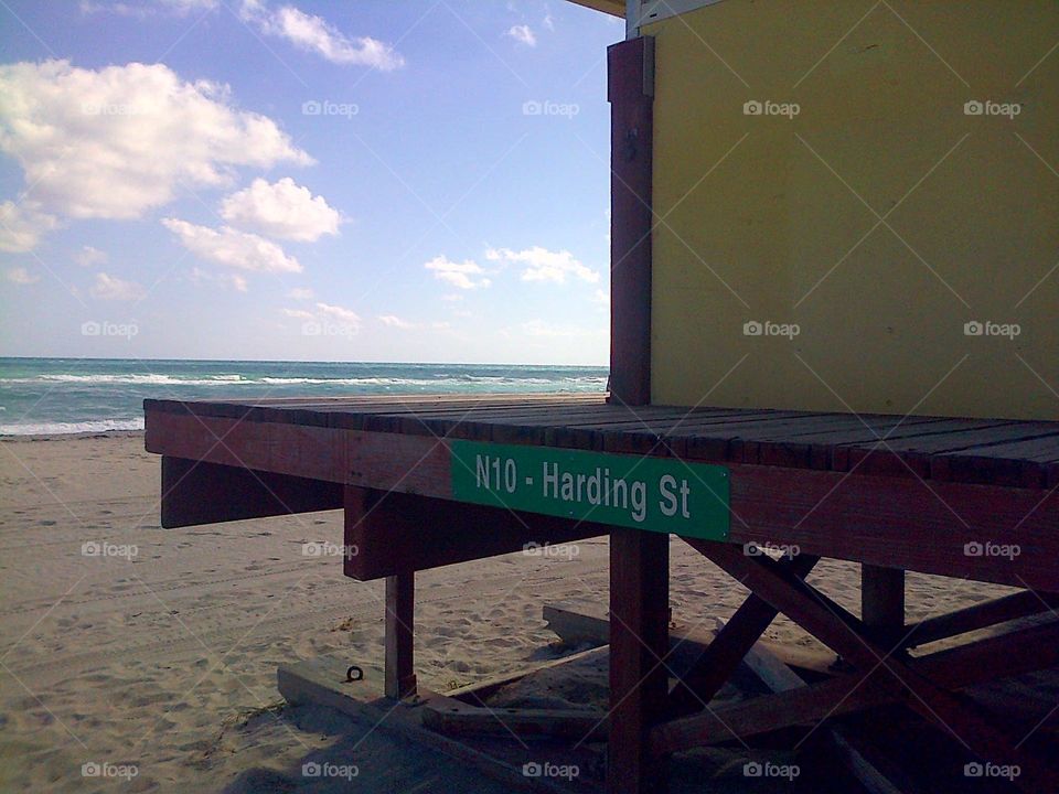 Sign on the Beach N10 - Harding St