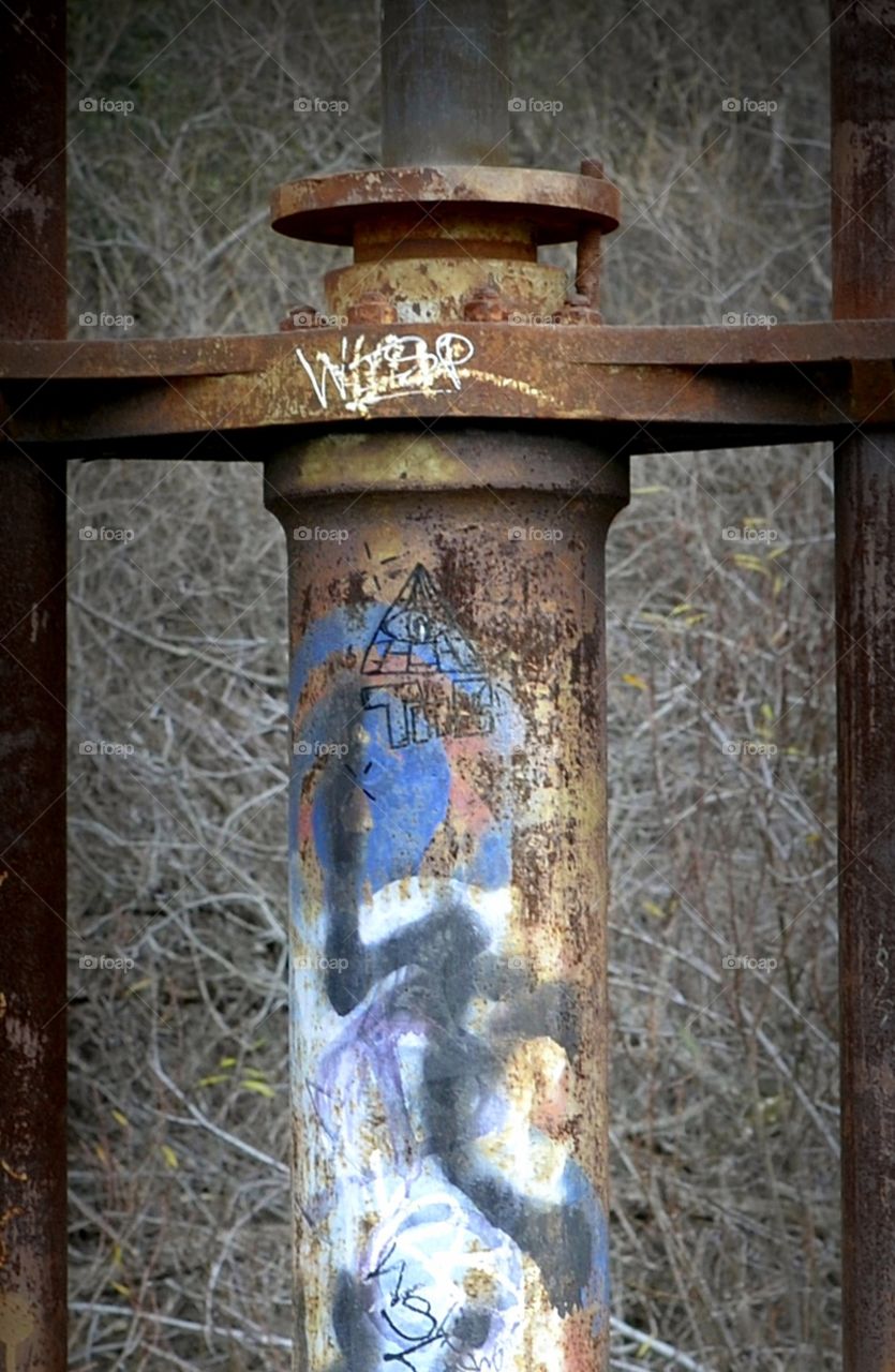 Graffiti rust