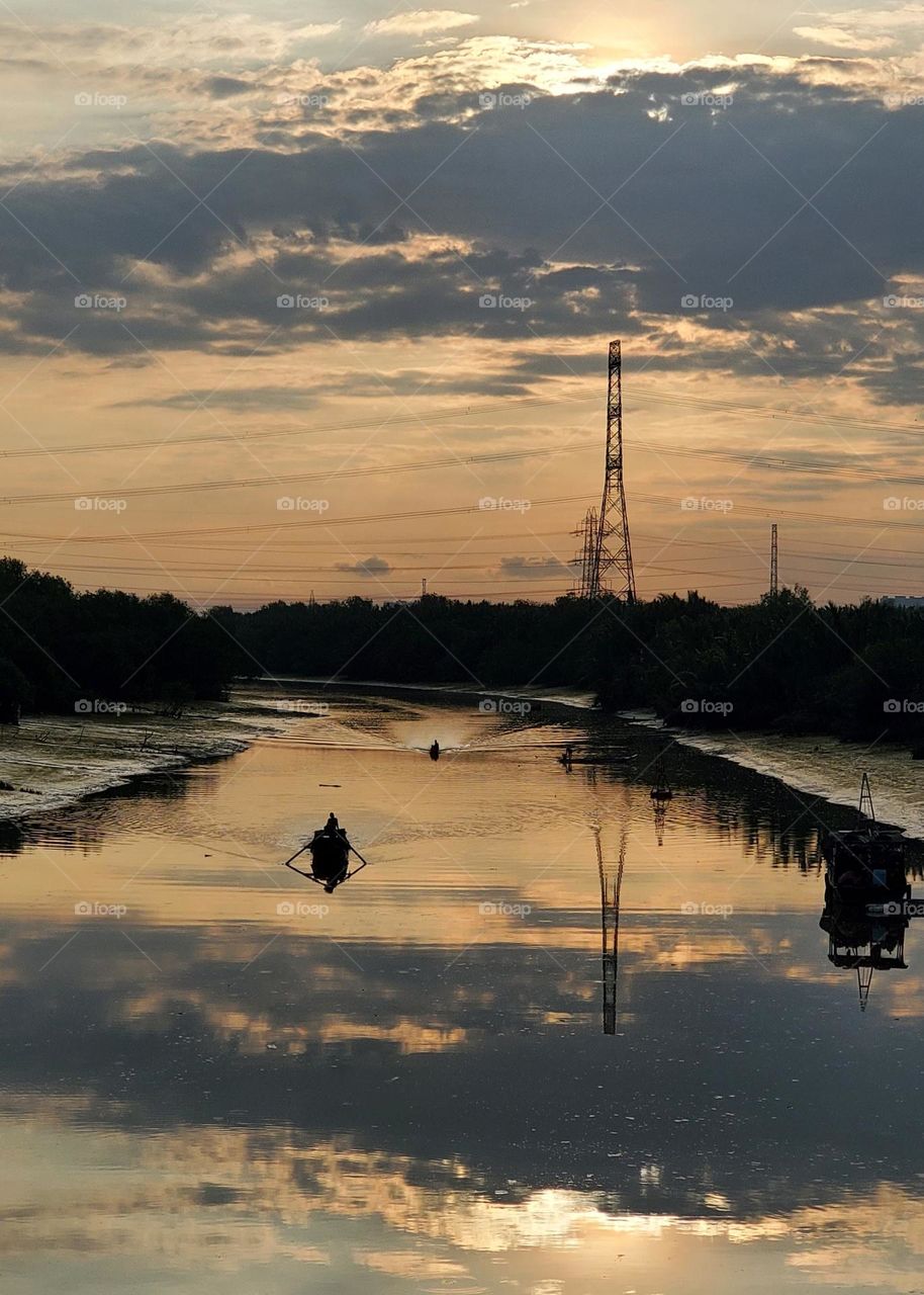 Morning in the river!