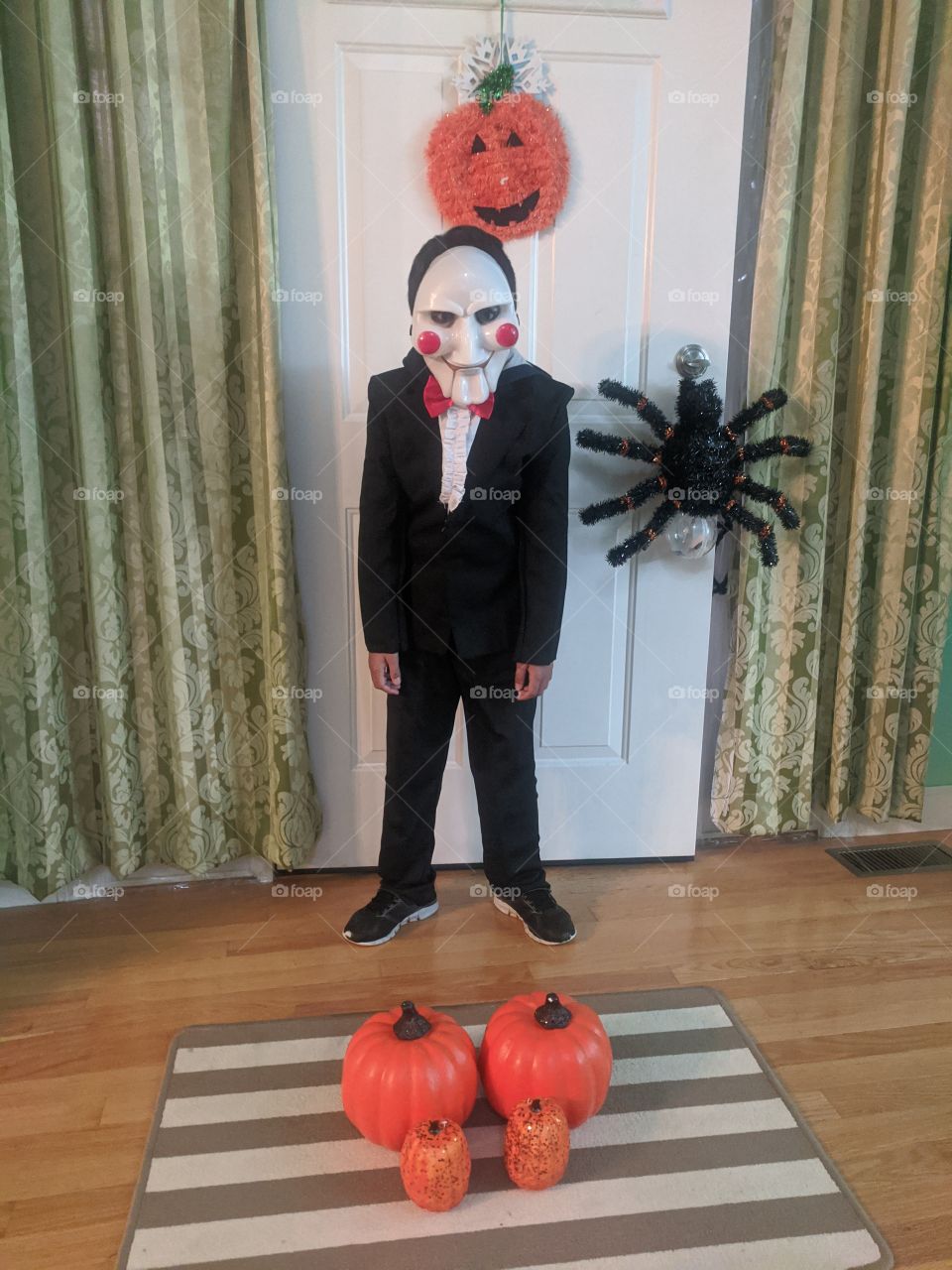 My Sinister Puppet 🎃 Wow..the costume is so creepy with unique and versatile Costume !!!