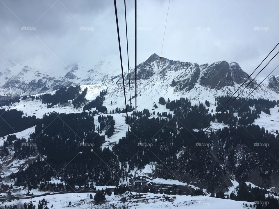 Cableway on mountains 