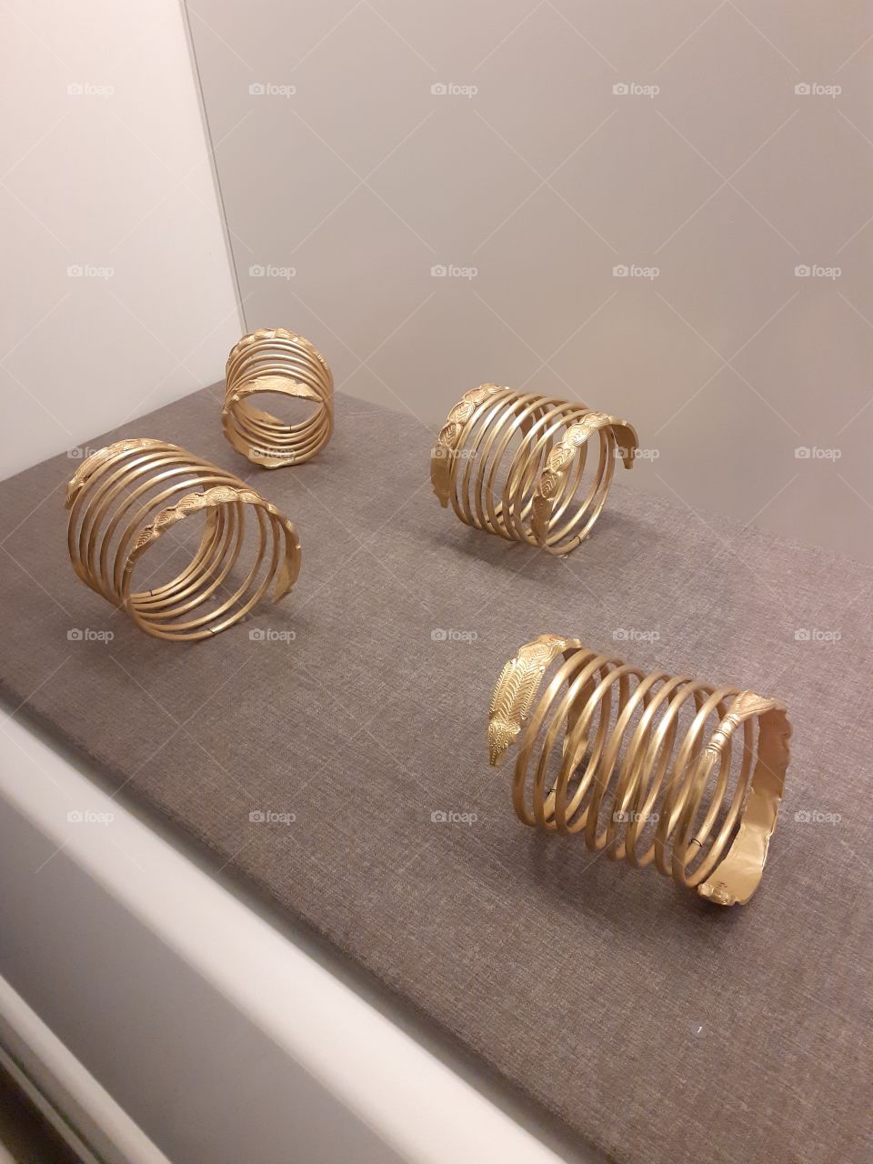 golden bracelet museum Tongeren  Belgium