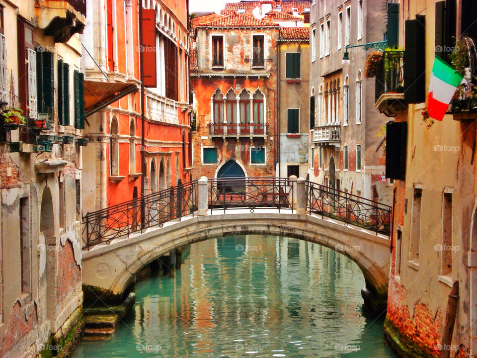 italy bridge canal scenery by damienstjohn