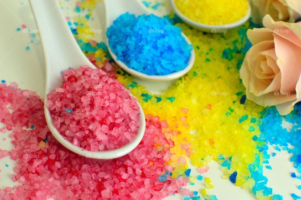 colored bath salts