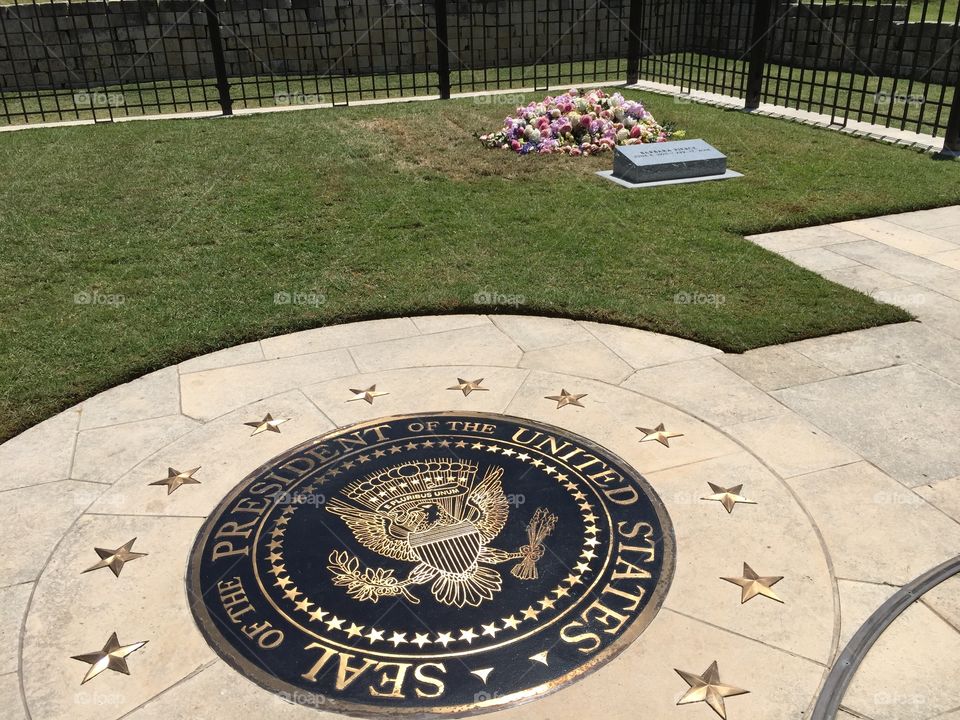 Barbara Bush Gravesite