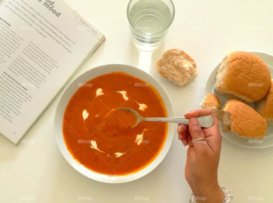 Good food good mood- tomato soup with wholewheat rolls for lunch 