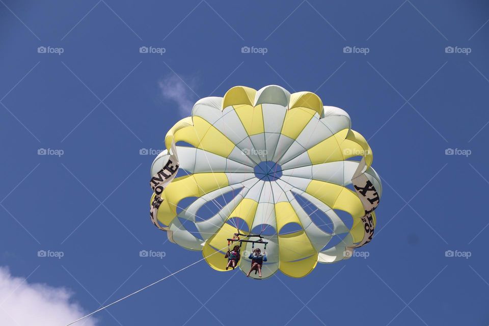 Parasailing in Destin