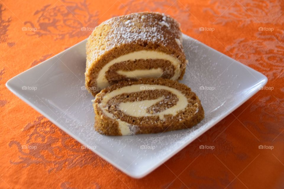 Pumpkin roll