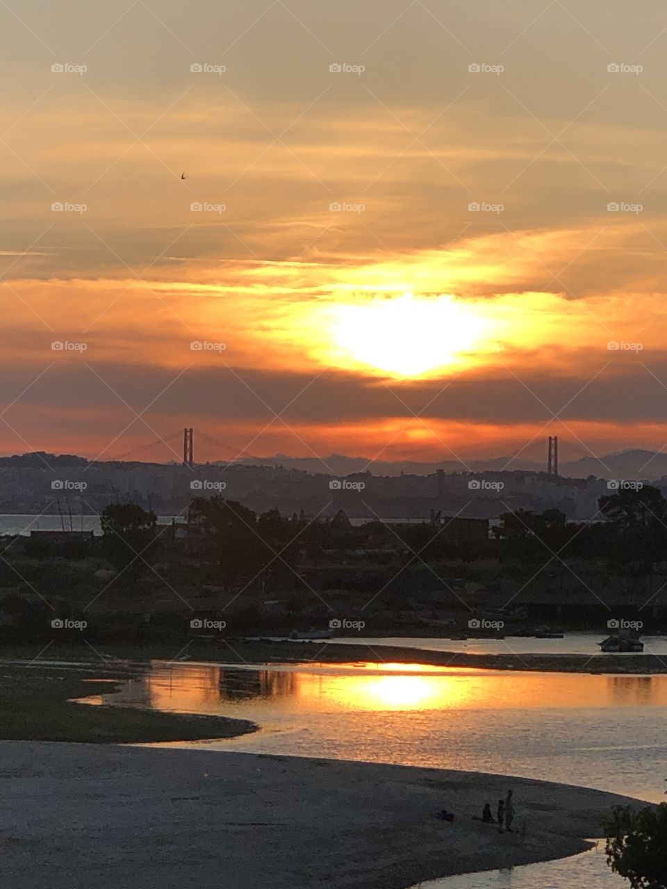 Sunset reflecting in Rio