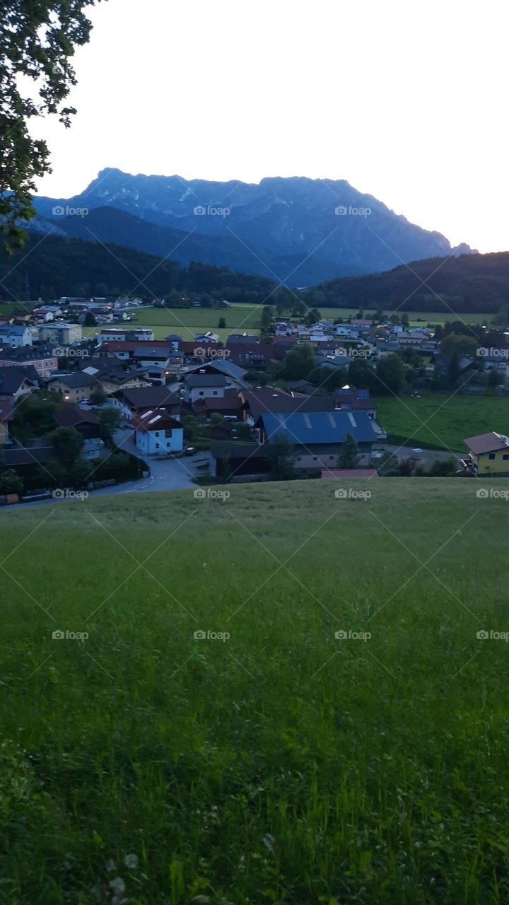 Dorf am Berg
