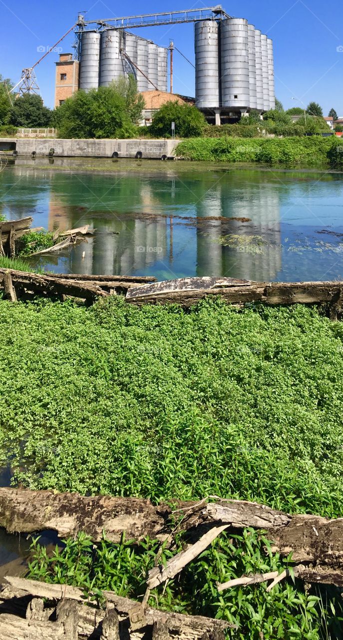 View from a section of the pedestrian-cycle path of the Sile River Regional Park