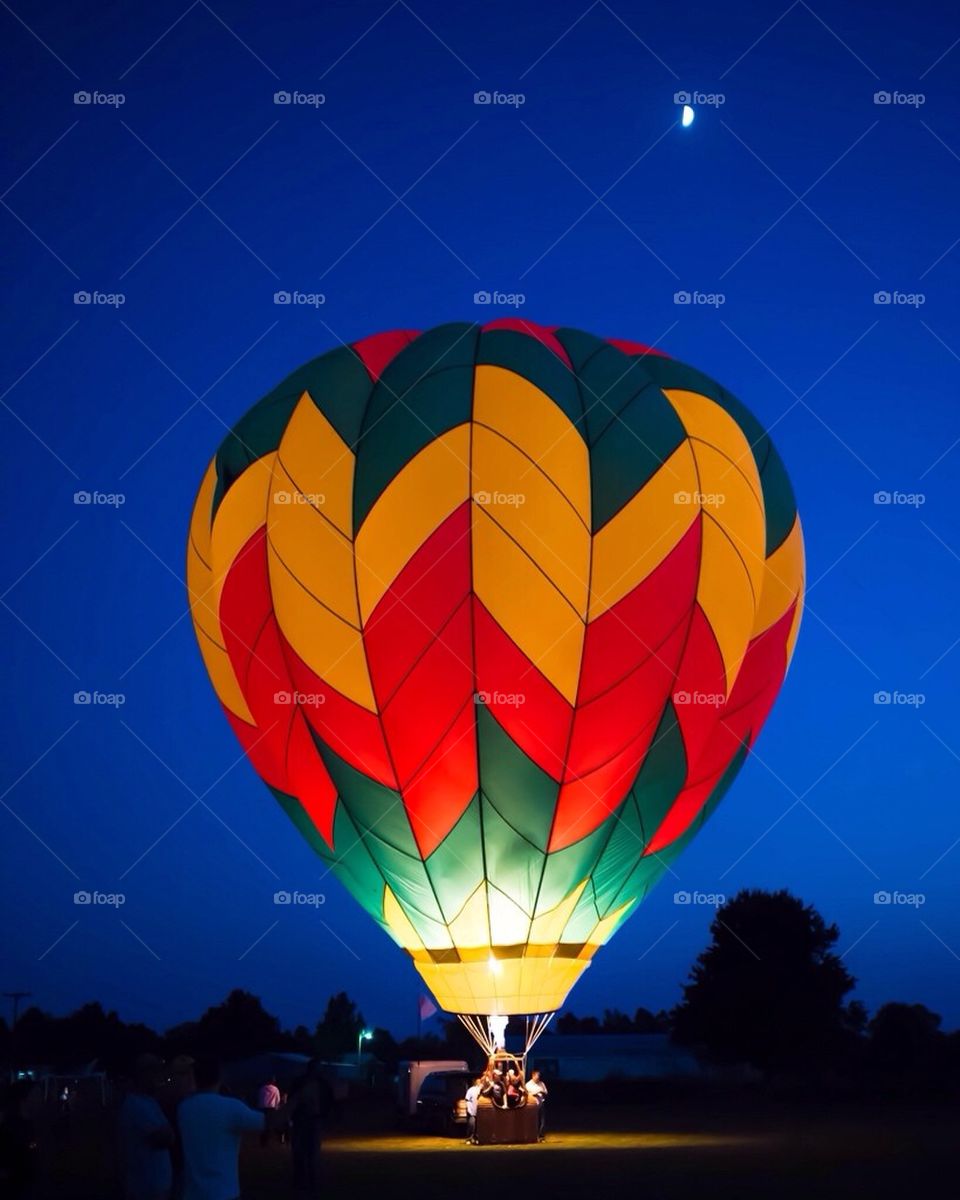 Night glow hot air balloon