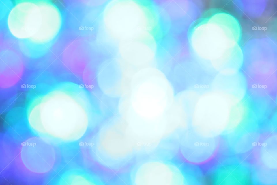 Bright defocused lights