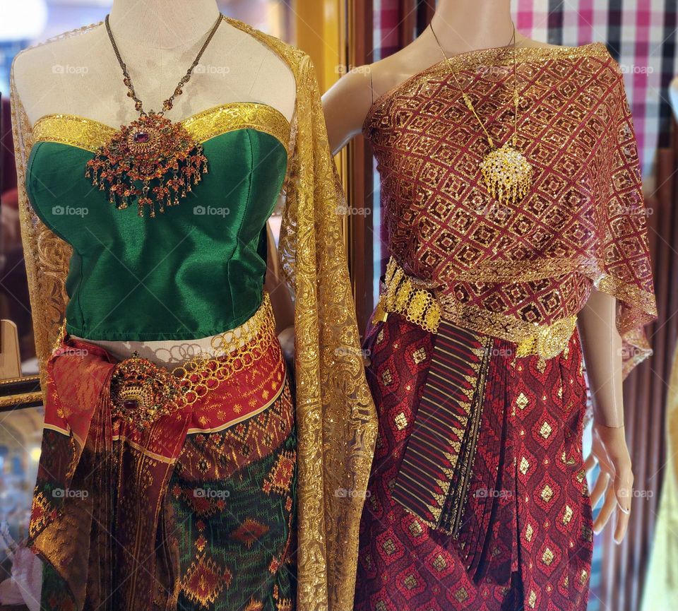 Thai traditional costume