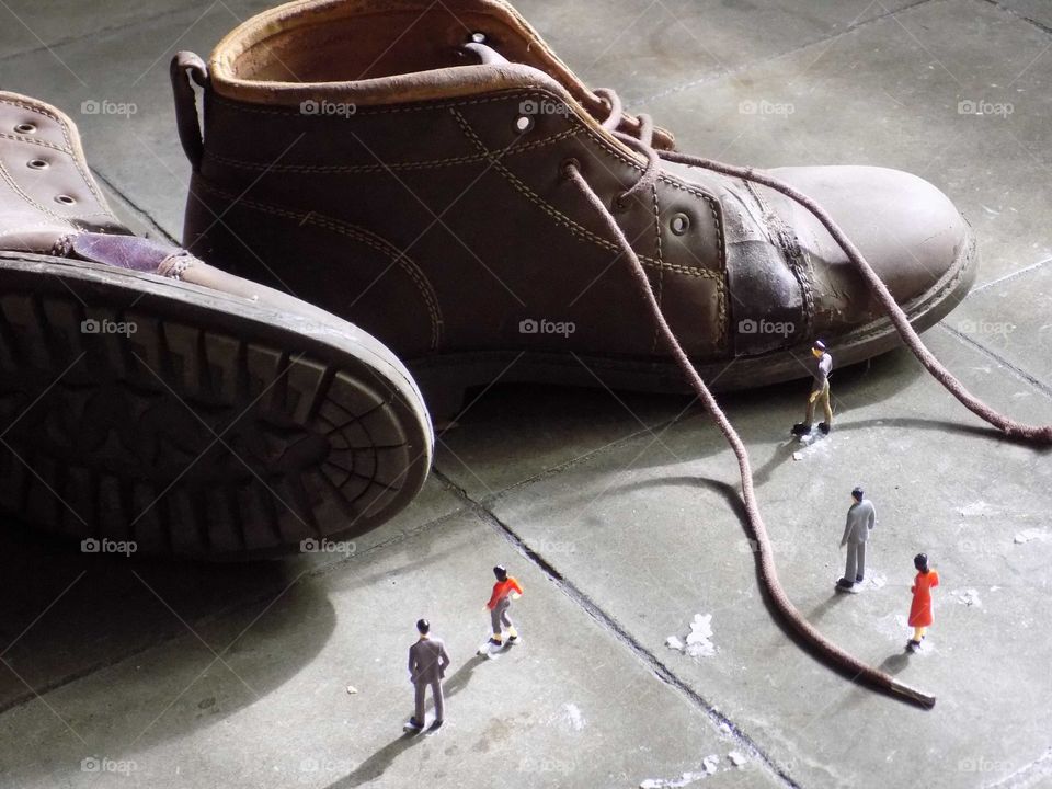 Lilliput world, giant lord's shoes