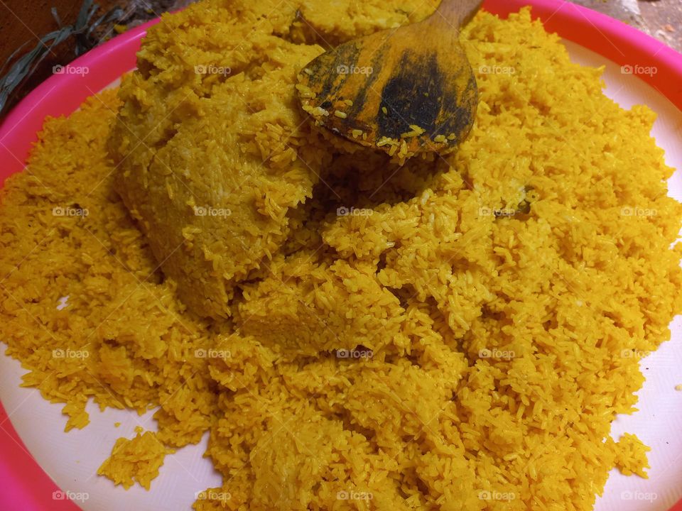 This dish is made from rice cooked together with turmeric and coconut milk and spices