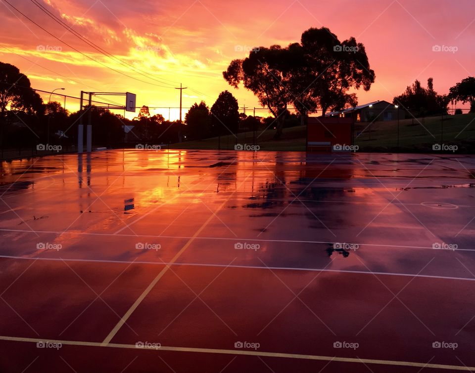 Tennis sunset