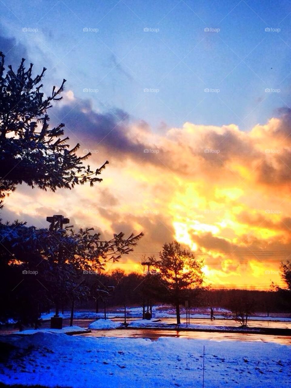 Snow Fall Sunset