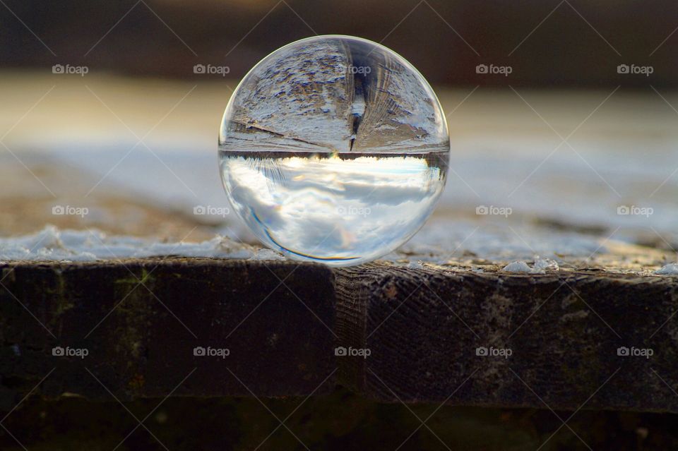 Lensball