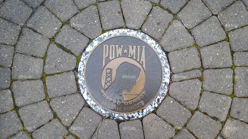 POW Memorial plaque, Marion OH