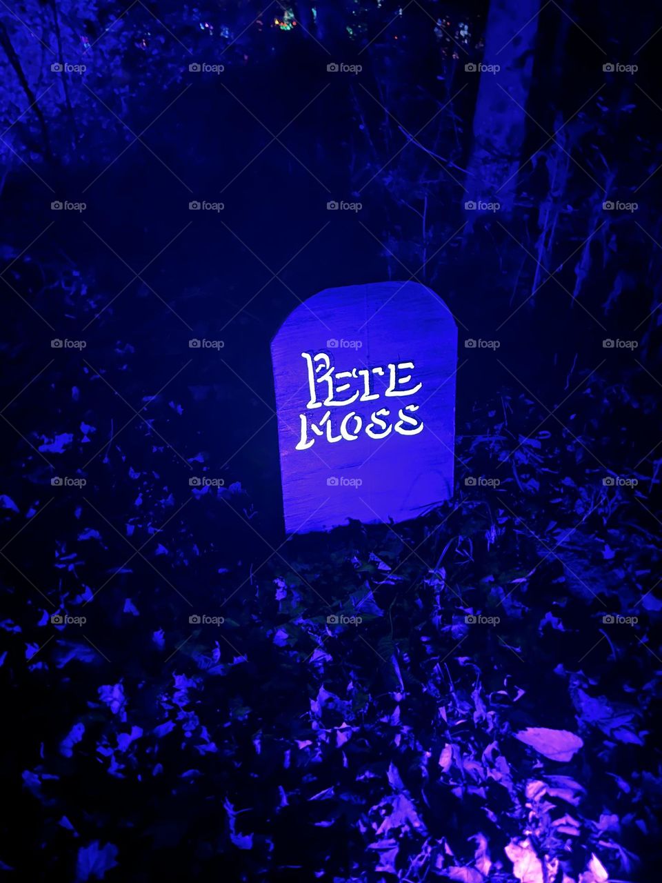 Pete Moss Halloween decoration