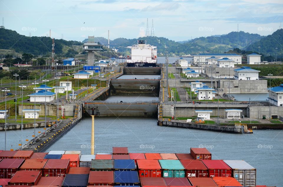 Container vessel entering Cocoli locks in the Panama Canal