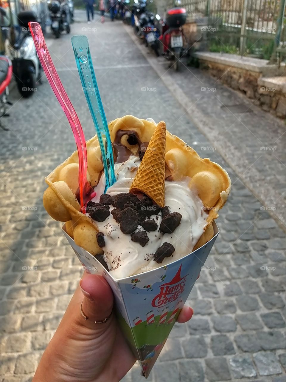 Waffle with scoop of bueno flavour in Athens!