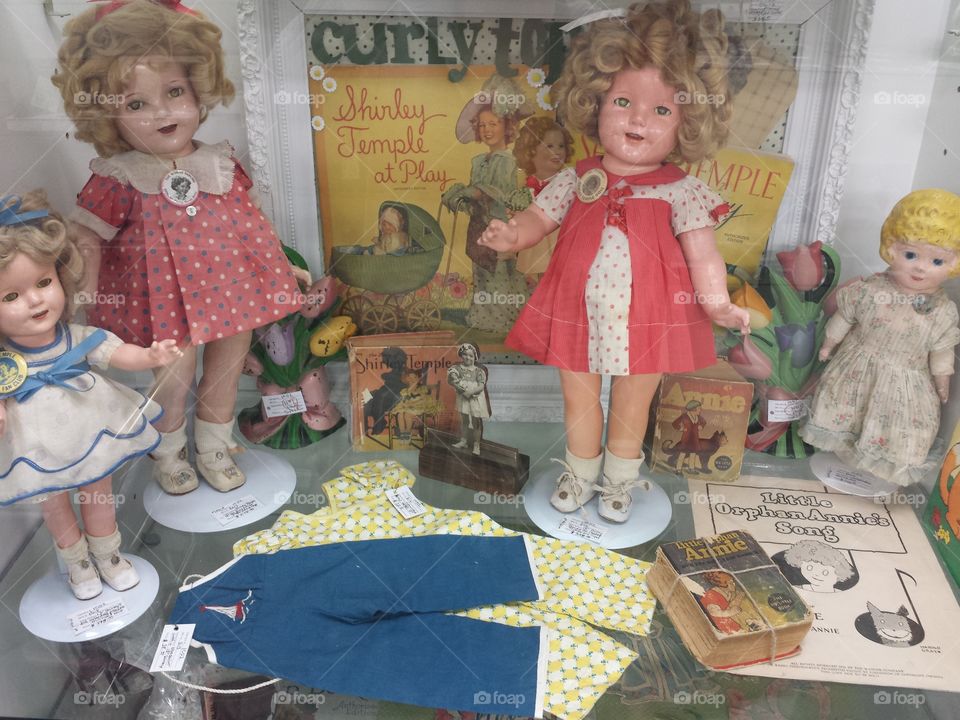 Antique Dolls
