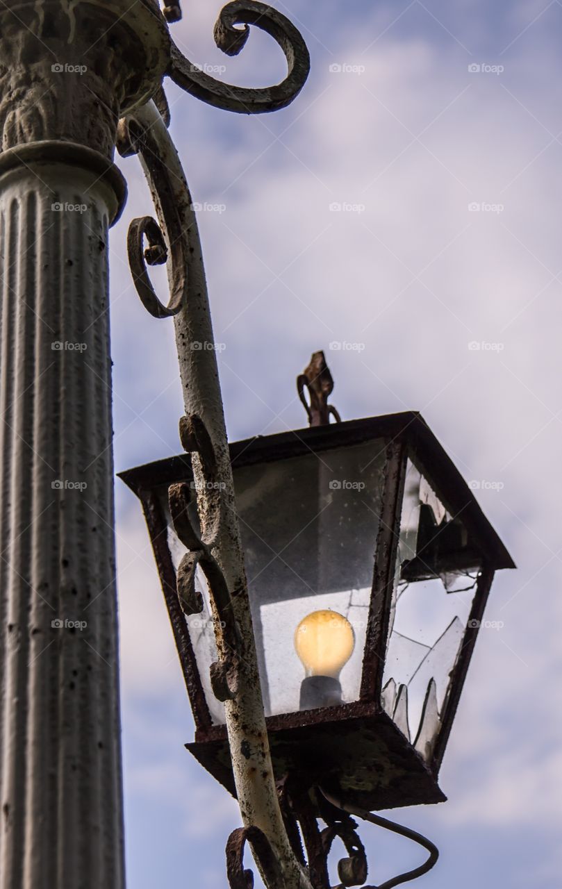 Street lamp