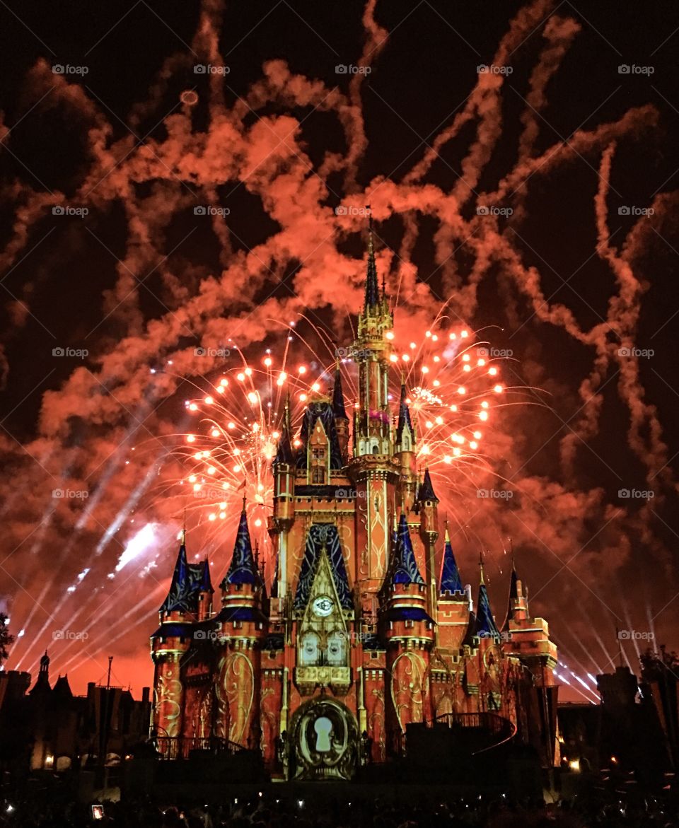Happily Ever After Night time fireworks - Magic Kingdom 