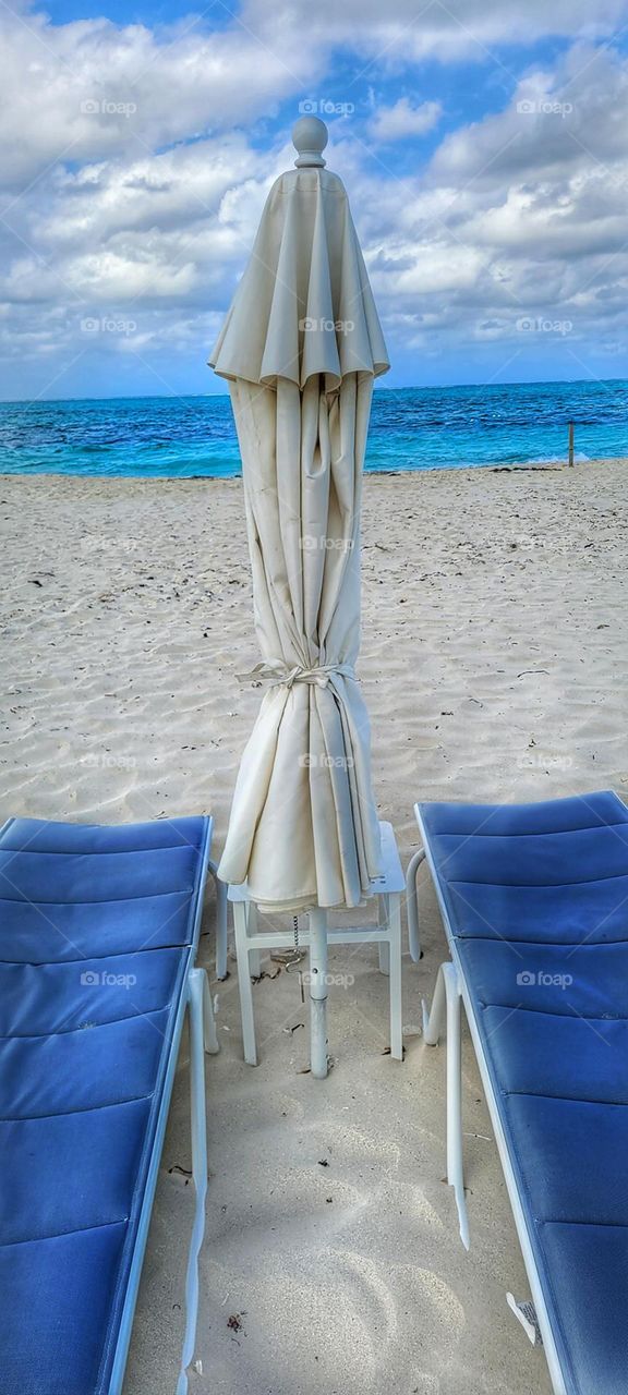 stand alone umbrella