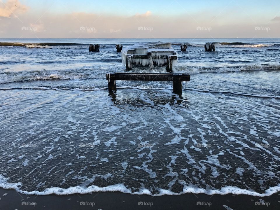 Idyllic view of sea