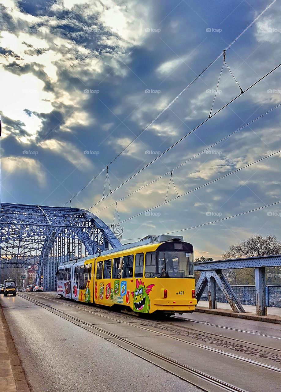 Tram