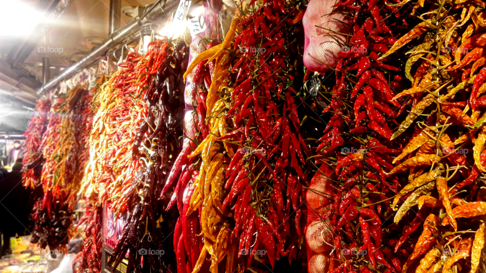 Dry hot peppers