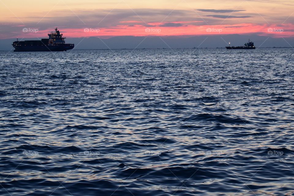 Sunset on the coast of Thessaloniki 